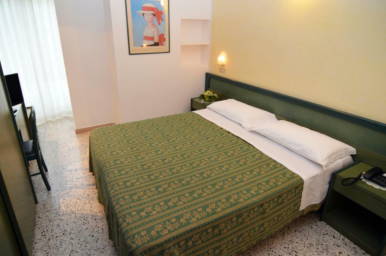 Double or Twin Room with Balcony,798871566:JPEG